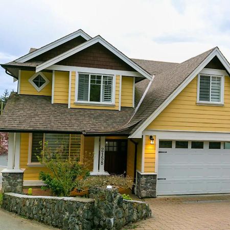 Bellamy Manor Large Home With 5Beds! In Langford Victoria Exteriör bild